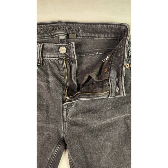American Eagle Distressed Mom Jeans black wash size 0 long - Picture 7 of 11